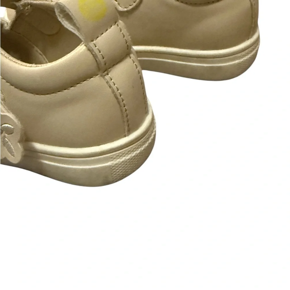 Charming Cream Kids Dress Shoes with Flower Accent